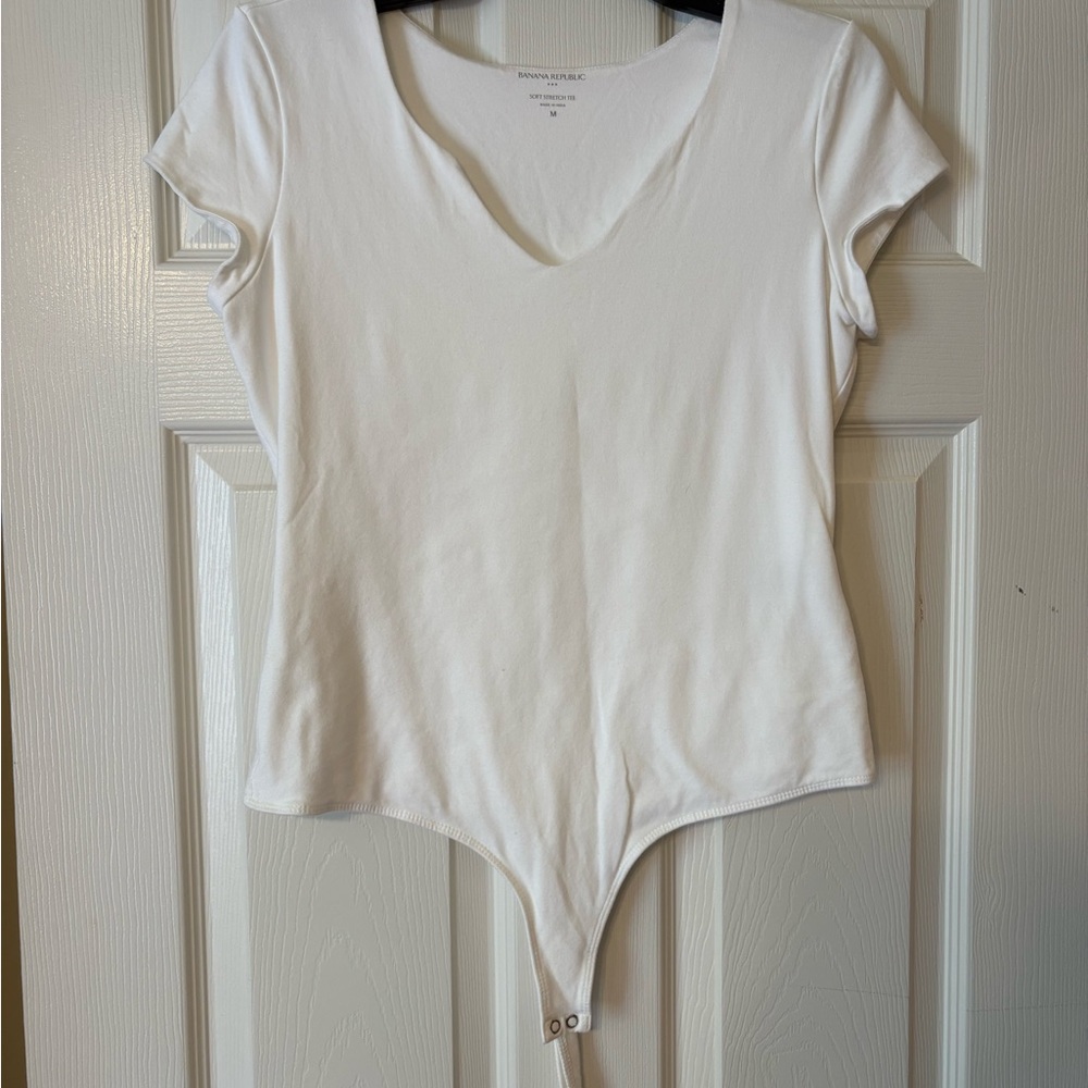 Banana Republic White Bodysuit V Neck Short Sleeve Fitted Basic Stretch Top